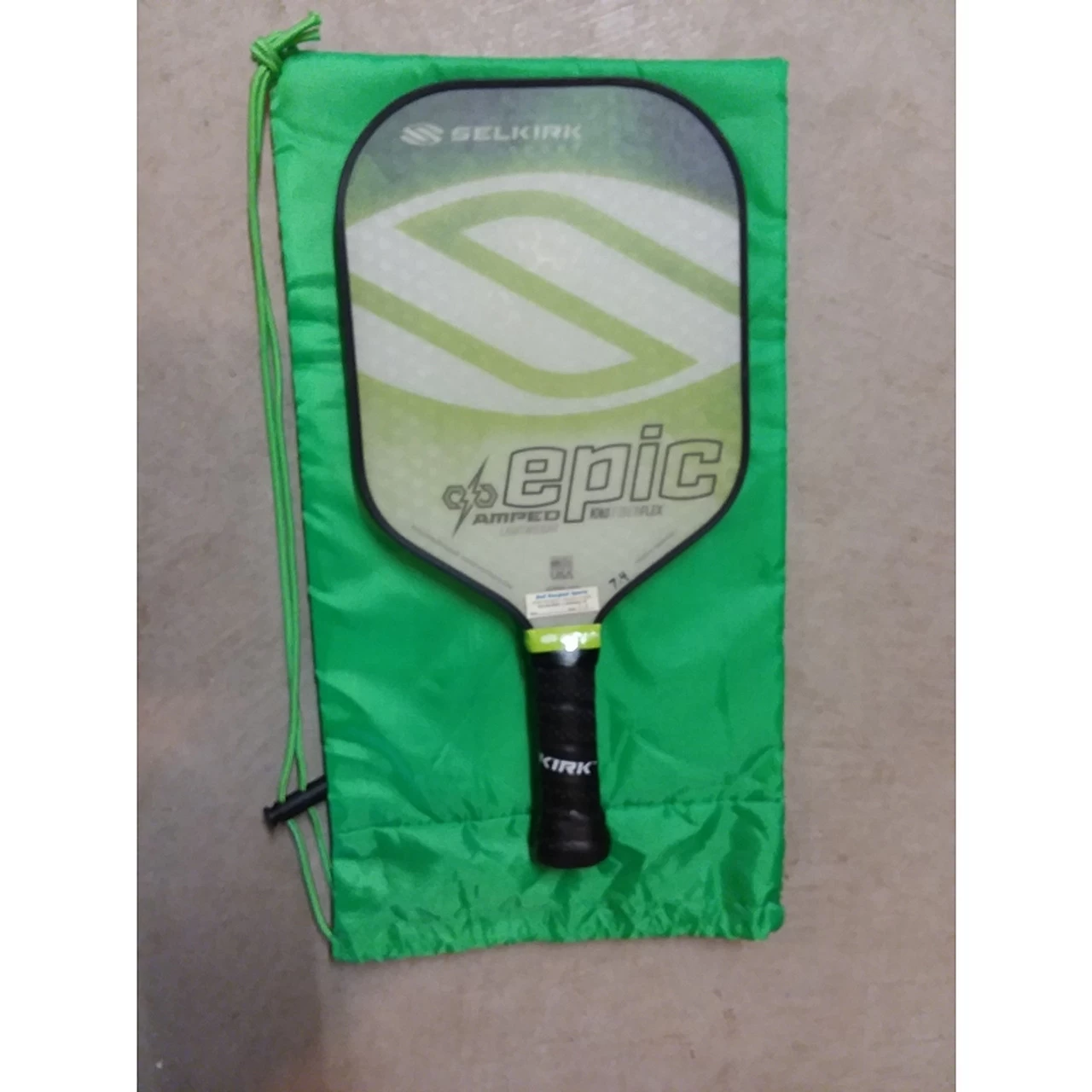 Padded Pickleball Cover With Strap, Green 4 Padded Pickleball Cover With Strap, Green - Image 4